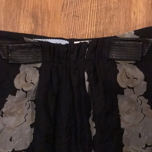 Floral printed Blumarine skirt - Picture 2 of 6